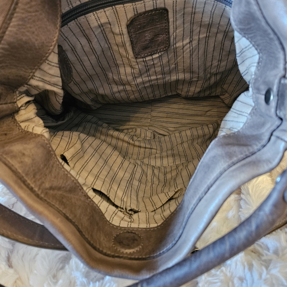 ✨️FRYE Hobo Whipstitch Large Crossbody Bag - Picture 7 of 11
